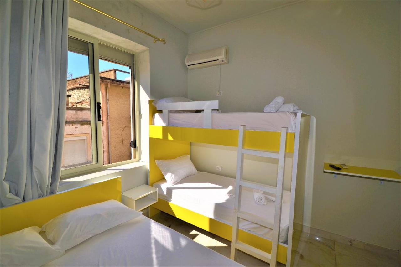 Jonian Central Condos Sarandë 외부 사진