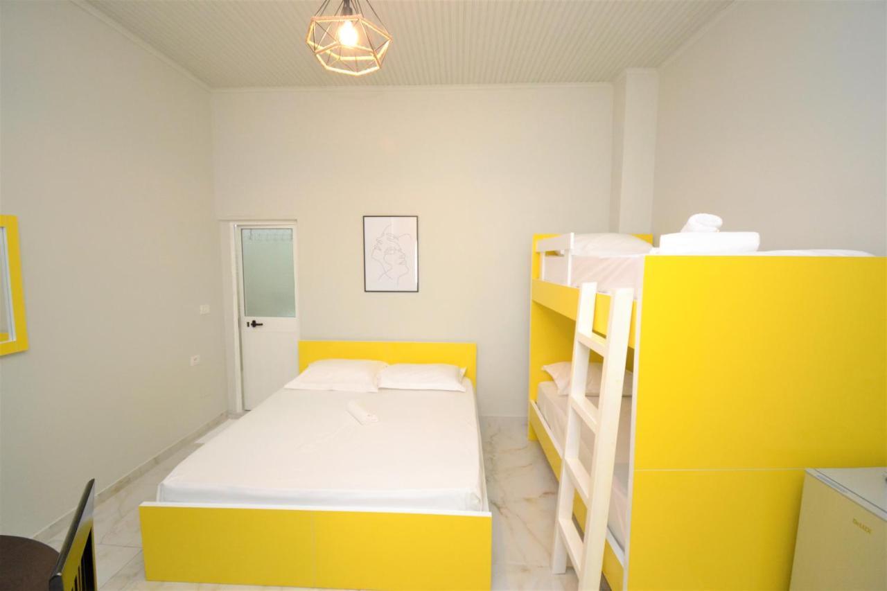 Jonian Central Condos Sarandë 외부 사진