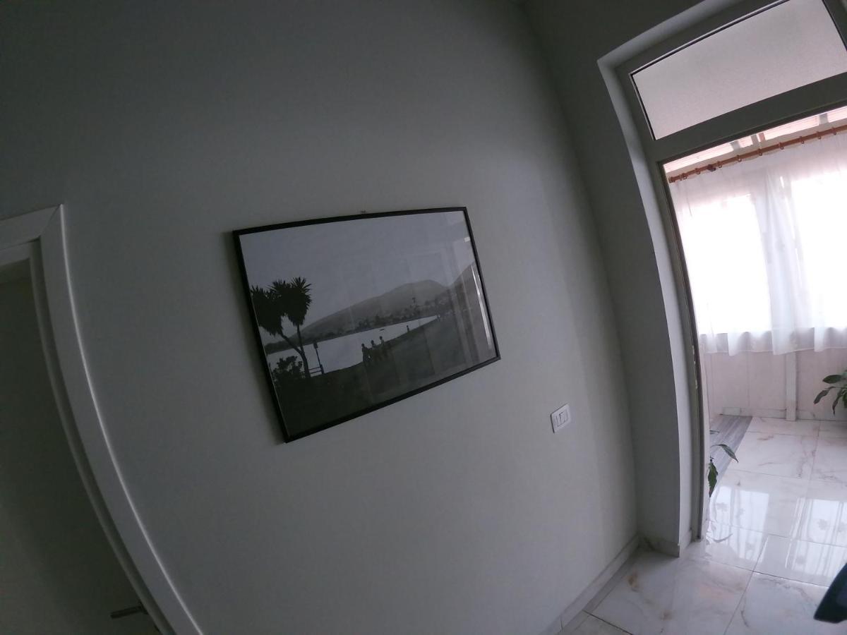 Jonian Central Condos Sarandë 외부 사진