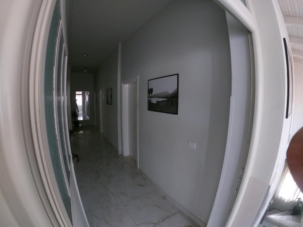 Jonian Central Condos Sarandë 외부 사진
